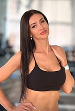 Yuliia , 46 years old – black hair,  green eyes from Rivne, Ukraine - Photo 1887934