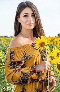 Gorgeous Iryna, 32 years old from Ukraine | ID: 2369297