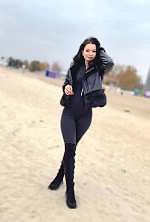 Viktoriia , 19 years old – black hair,  grey eyes from Odesa, Ukraine - Photo 1897573
