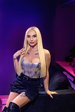 Diana , 24 years old – blonde hair,  green eyes from Poltava, Ukraine - Photo 1902689