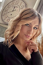 Olga , 36 years old – blonde hair,  blue eyes from Birmingham, England - Photo 1901000