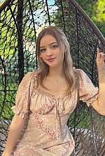 Kateryna , 20 years old – brunette hair,  blue eyes from Kyiv, Ukraine - Photo 1929698