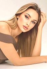 Anastasiia , 24 years old – light brown hair,  blue eyes from Kyiv, Ukraine - Photo 1909644