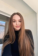 Viktoriia , 26 years old – light brown hair,  hazel eyes from Kyiv, Ukraine - Photo 2009132