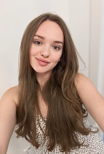 Viktoriia , 26 years old – light brown hair,  hazel eyes from Kyiv, Ukraine - Photo 2009117