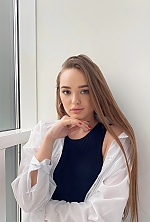 Viktoriia , 26 years old – light brown hair,  hazel eyes from Kyiv, Ukraine - Photo 1912128