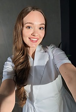 Viktoriia , 26 years old – light brown hair,  hazel eyes from Kyiv, Ukraine - Photo 2009143