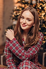 Viktoriia , 26 years old – light brown hair,  hazel eyes from Kyiv, Ukraine - Photo 2009138