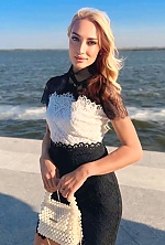 Khrystyna , 34 years old – blonde hair,  green eyes from Munich, Germany - Photo 1915087