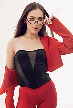 Daria , 23 years old – brunette hair,  blue eyes from Odesa, Ukraine - Photo 1915586