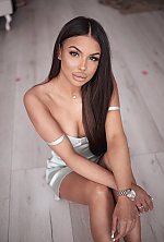 Karyna , 28 years old – brunette hair,  brown eyes from Kremenchug, Ukraine - Photo 1918003