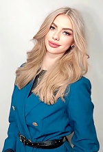 Kateryna , 21 years old – light brown hair,  green eyes from Vinnytsia, Ukraine - Photo 1921275