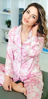 Gorgeous Inga, 37 years old from United States | ID: 2385636