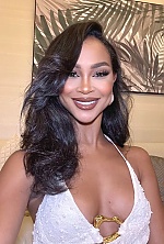 Yomaira , 30 years old – black hair,  brown eyes from Dubai, UAE - Photo 1932399