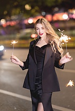 Alina , 33 years old – light brown hair,  green eyes from Rome, Italy - Photo 1935725