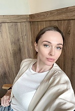 Elina , 41 years old – light brown hair,  brown eyes from Kyiv, Ukraine - Photo 1936855