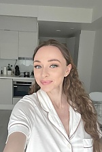 Elina , 41 years old – light brown hair,  brown eyes from Kyiv, Ukraine - Photo 1936854