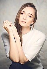 Elina , 41 years old – light brown hair,  brown eyes from Kyiv, Ukraine - Photo 1936860