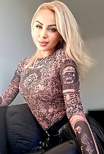 Julia , 41 years old – light brown hair,  hazel eyes from Los Angeles, United States - Photo 1937696