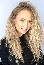 Iryna , 28 years old – blonde hair,  blue eyes from Poltava, Ukraine - Photo 1938260