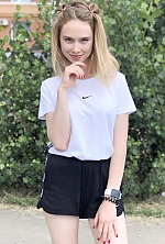 Iryna , 28 years old – blonde hair,  blue eyes from Poltava, Ukraine - Photo 1938262