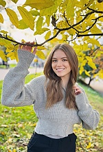 Yulia , 19 years old – light brown hair,  blue eyes from Ivano-Frankivsk, Ukraine - Photo 1970417
