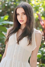 Olha , 26 years old – brunette hair,  green eyes from Kyiv, Ukraine - Photo 1941454