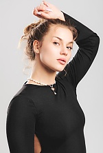 Irina , 28 years old – light brown hair,  green eyes from Tiraspol, Moldova - Photo 1942739