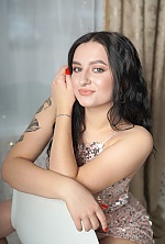 Nadezhda , 23 years old – black hair,  grey eyes from Sumy, Ukraine - Photo 1942901