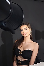 Anastasiia , 23 years old – brunette hair,  grey eyes from Vienna, Austria - Photo 1966004