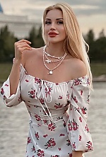 Ekaterina , 33 years old – blonde hair,  blue eyes from Brasov, Romania - Photo 2034266