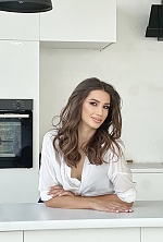 Kateryna , 33 years old – light brown hair,  brown eyes from Los Angeles, United States - Photo 1945419
