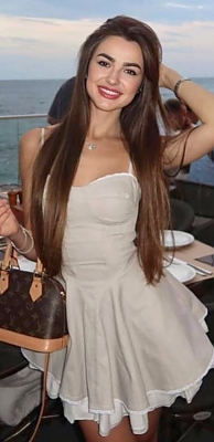 Gorgeous Alisa, 21 years old from United States | ID: 2389491