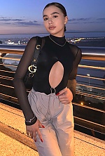 Alisa , 24 years old – brunette hair,  brown eyes from Kyiv, Ukraine - Photo 1947875