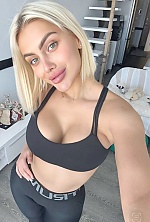Kateryna , 22 years old – blonde hair,  green eyes from Kharkiv, Ukraine - Photo 1949871