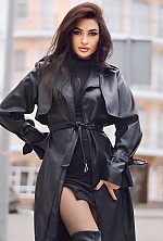 Svitlana , 27 years old – brunette hair,  green eyes from Poltava, Ukraine - Photo 1950385