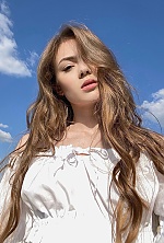 Amina , 24 years old – light brown hair,  brown eyes from Odesa, Ukraine - Photo 1950572