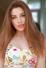Alina , 27 years old – light brown hair,  green eyes from Rivne, Ukraine - Photo 1991894