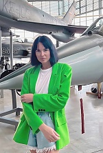 Olena , 37 years old – black hair,  green eyes from M&uuml;nchen, Germany - Photo 1952810