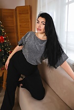 Oksana , 31 years old – black hair,  blue eyes from Mykolayiv, Ukraine - Photo 1991209