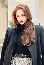 Yelyzaveta , 29 years old – light brown hair,  grey eyes from Lyon, France - Photo 1956091