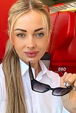 Halina , 40 years old – blonde hair,  blue eyes from Vienna, Austria - Photo 1957474