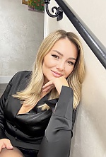 Iulia , 31 years old – blonde hair,  hazel eyes from Chisinau, Moldova - Photo 1957798