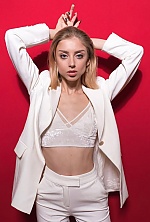 Vasilisa , 25 years old – brunette hair,  blue eyes from Uzhhorod, Ukraine - Photo 2011968