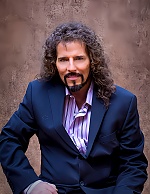 Gorgeous Christopher Scannell, 56 years old from Canada | ID: 2391916