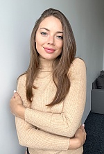 Anna , 30 years old – light brown hair,  grey eyes from Lviv, Ukraine - Photo 1962829