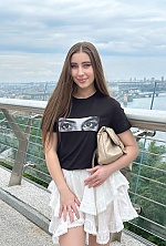 Viktoriia , 24 years old – light brown hair,  green eyes from Kyiv, Ukraine - Photo 1962852