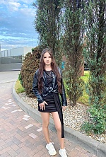 Viktoriia , 19 years old – brunette hair,  brown eyes from Ivano-Frankivsk, Ukraine - Photo 1964113