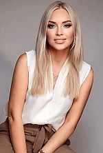 Olga , 48 years old – blonde hair,  green eyes from Lviv, Ukraine - Photo 1964260