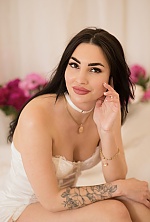 Alona , 33 years old – black hair,  brown eyes from Kryvyi Rih, Ukraine - Photo 2063447